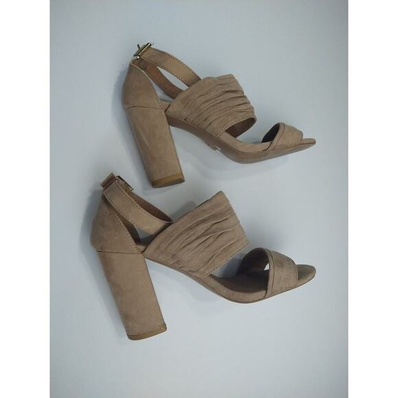 $ Charlotte Russe Brown Ankle Strap Open Toe Heeled Sandals. Size 7 - Picture 3 of 8